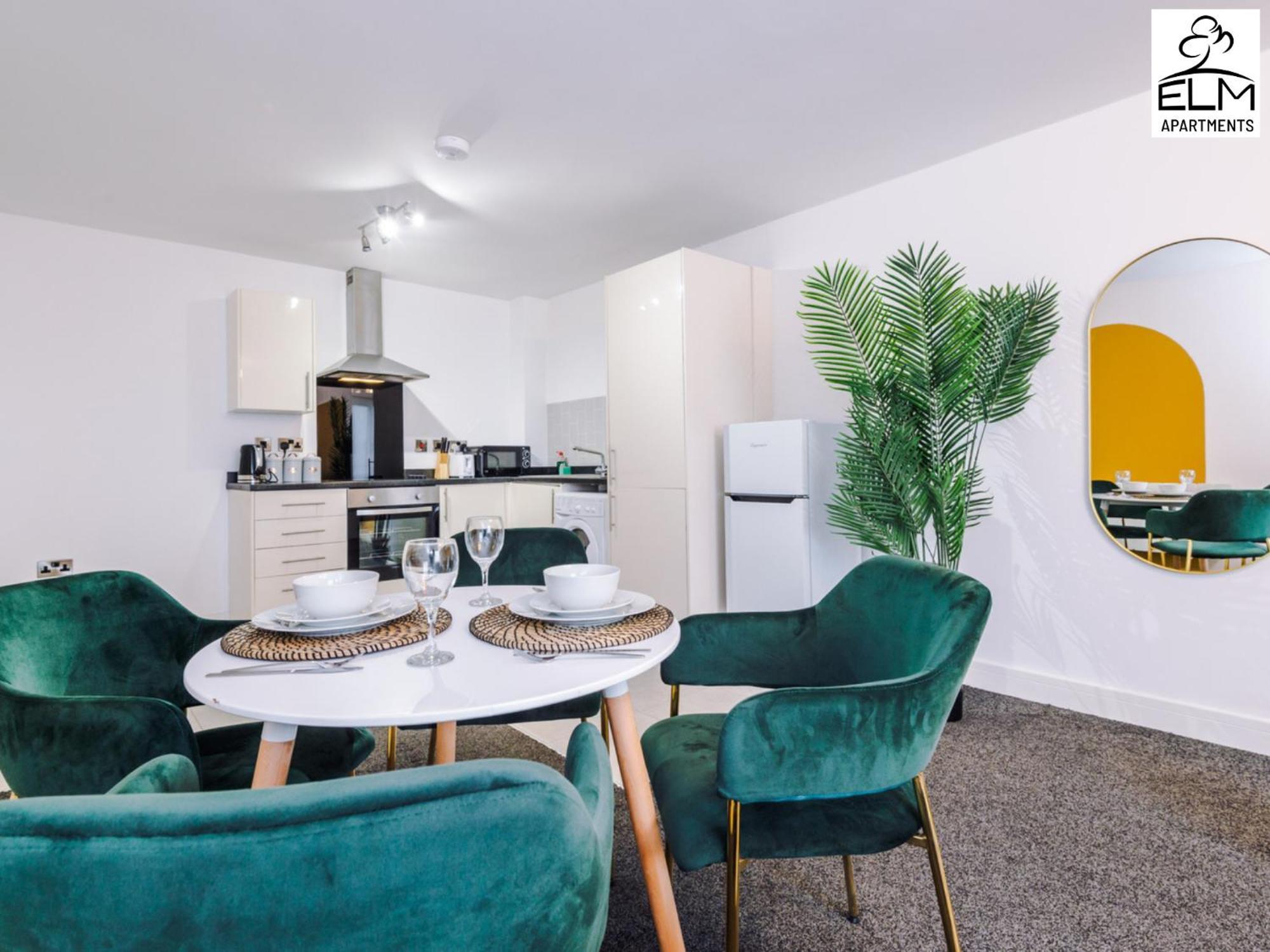 Elm Aparthotel , Collection Of Apartments Available Near Media City , Free Parking Manchester Extérieur photo