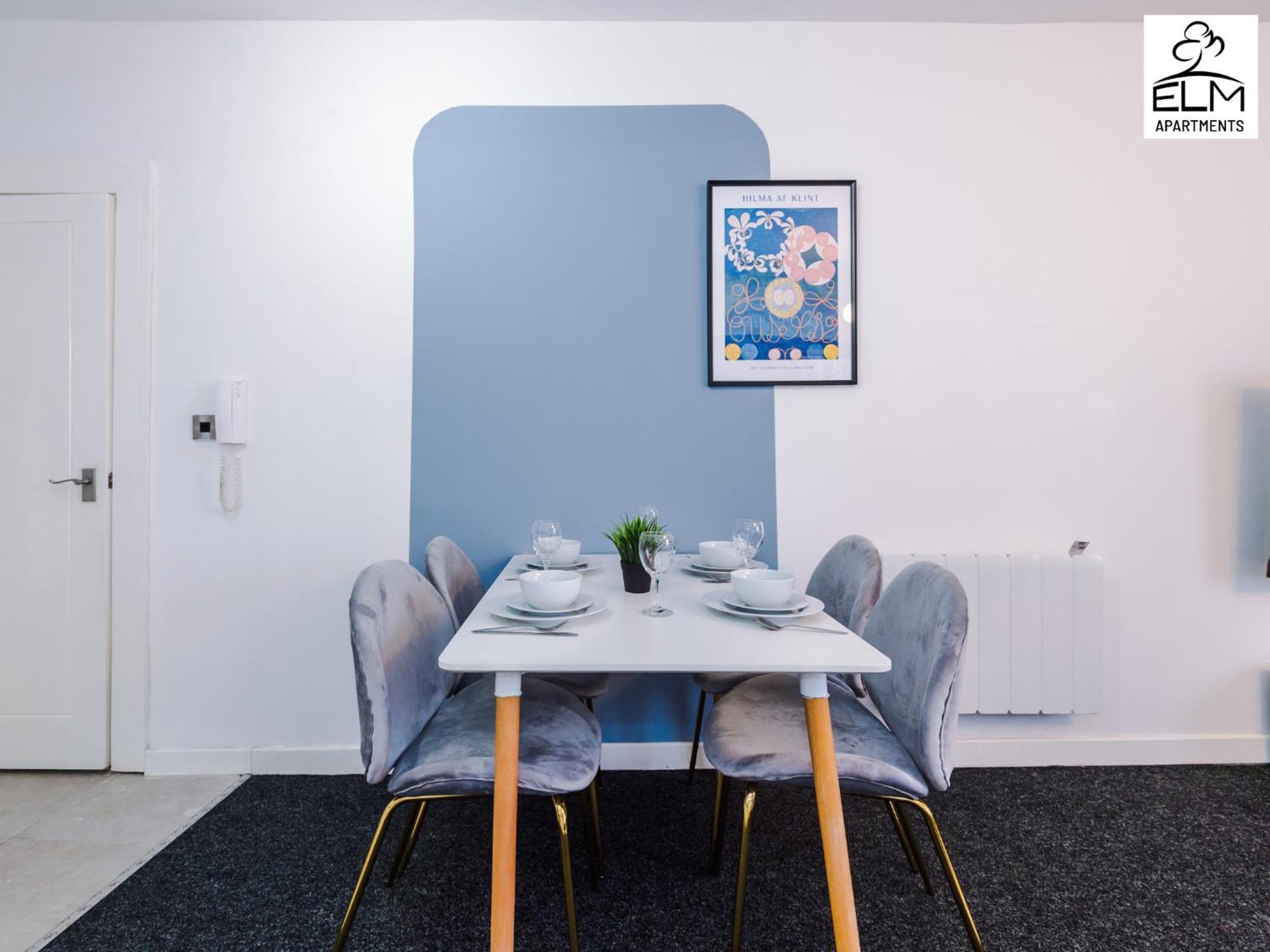Elm Aparthotel , Collection Of Apartments Available Near Media City , Free Parking Manchester Extérieur photo