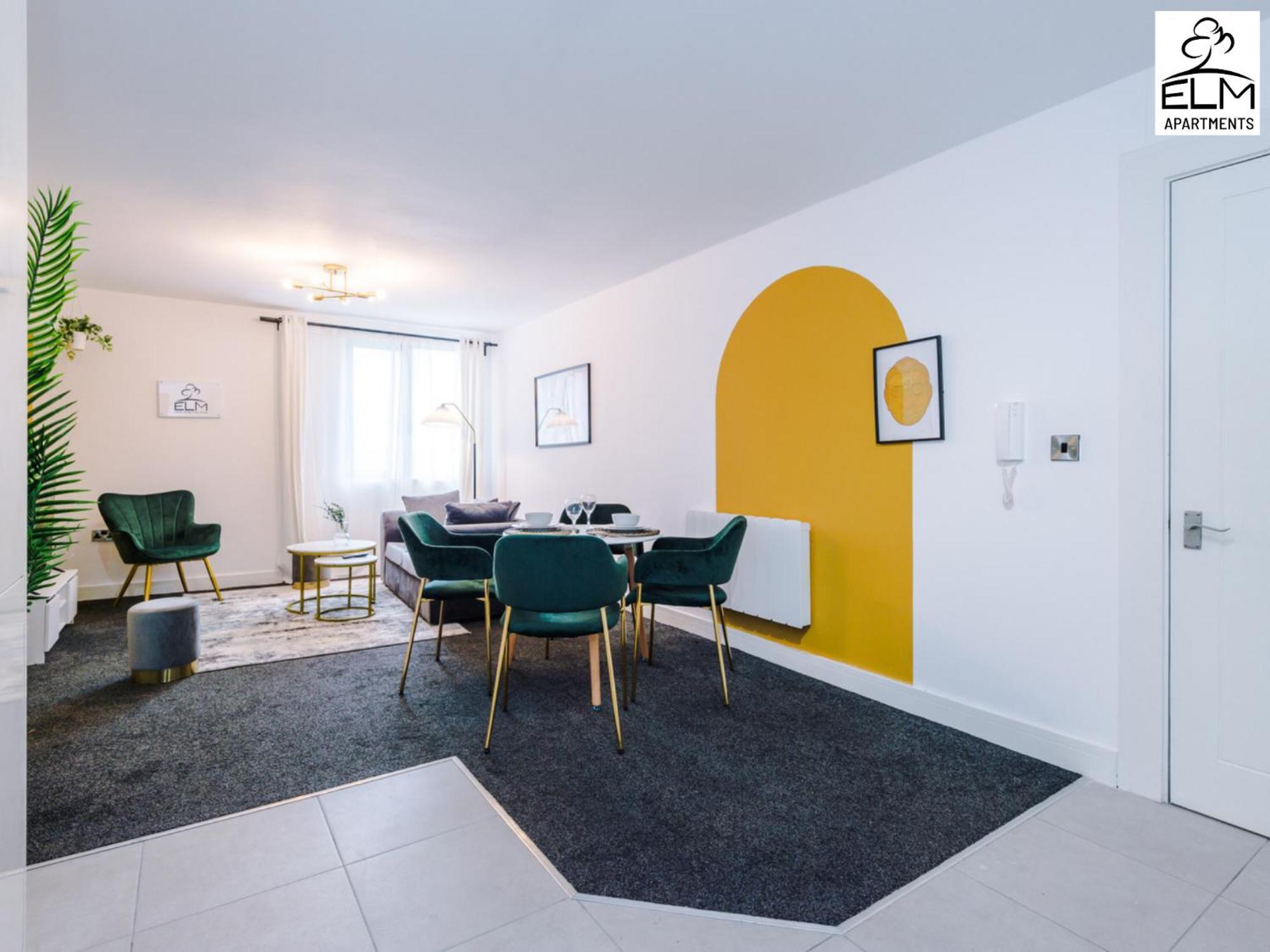 Elm Aparthotel , Collection Of Apartments Available Near Media City , Free Parking Manchester Extérieur photo